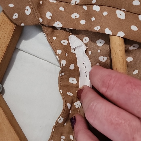 Lush Cheetah Print 3/4 sleeve blouse - Picture 4 of 7